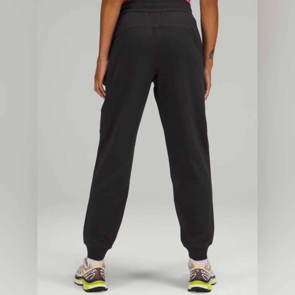 Lululemon Scuba HR French terry Stretch Joggers Black - Picture 2 of 15